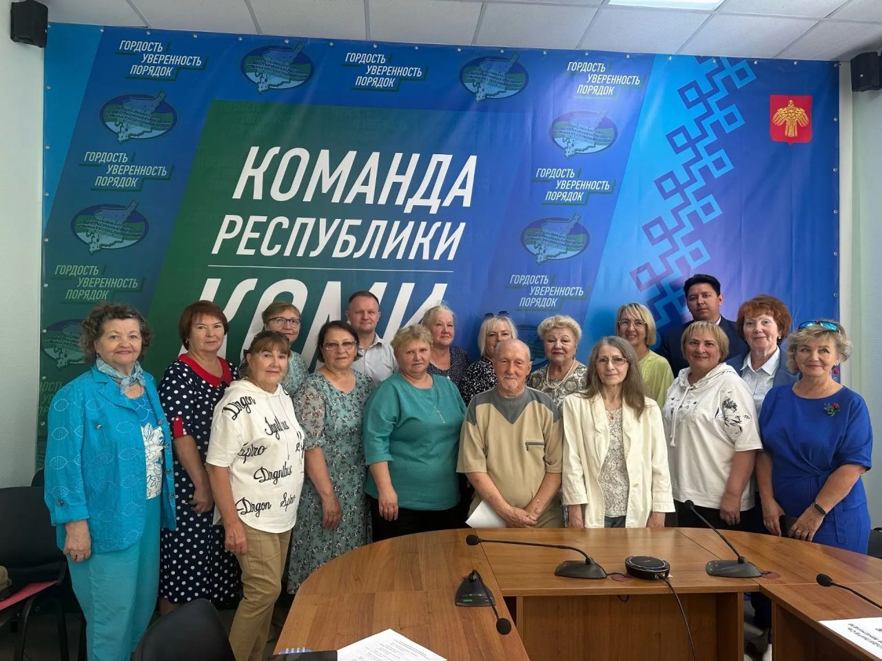 В рамках работы Штаба общественной поддержки «Команда Республики Коми» состоялось обсуждение, посвященное подведению итогов первого городского фестиваля «Сыктывкарское долголетие» и определению его дальнейших перспектив