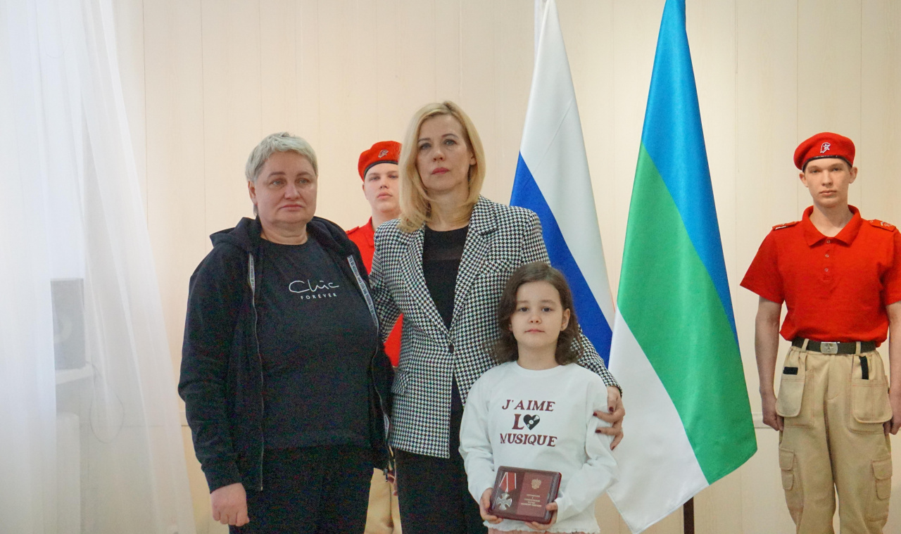 В Сыктывкаре передали государственные награды семьям героев, погибших в ходе специальной военной операции