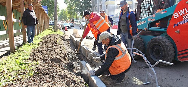 В Сыктывкаре завершается масштабный ремонт дорог и благоустройство дворов
