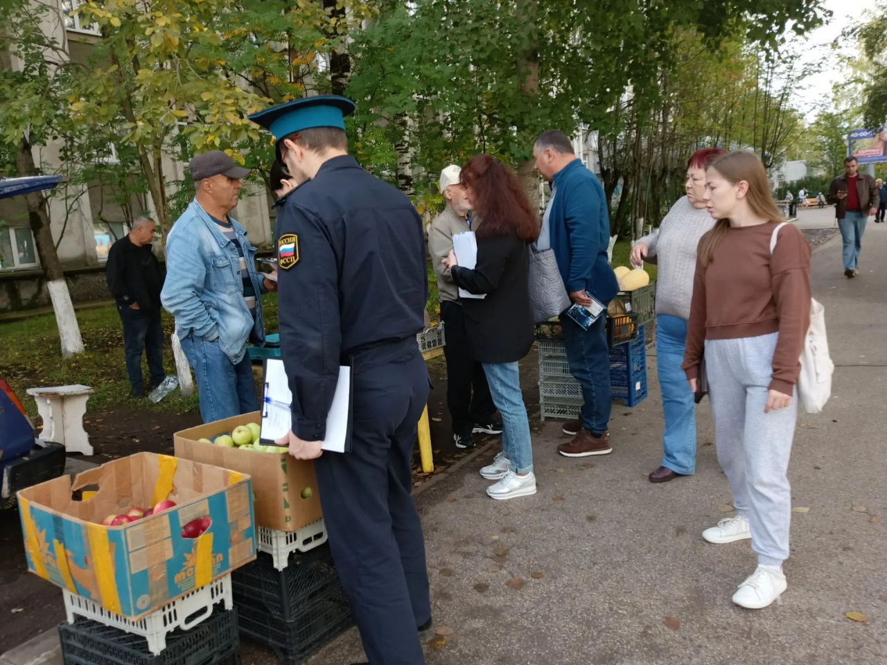 В Сыктывкаре проверили уличную торговлю: один предприниматель попался на нарушении