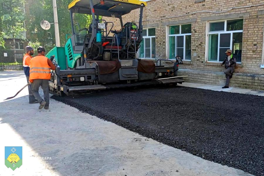 Территории шести школ будут обновлены