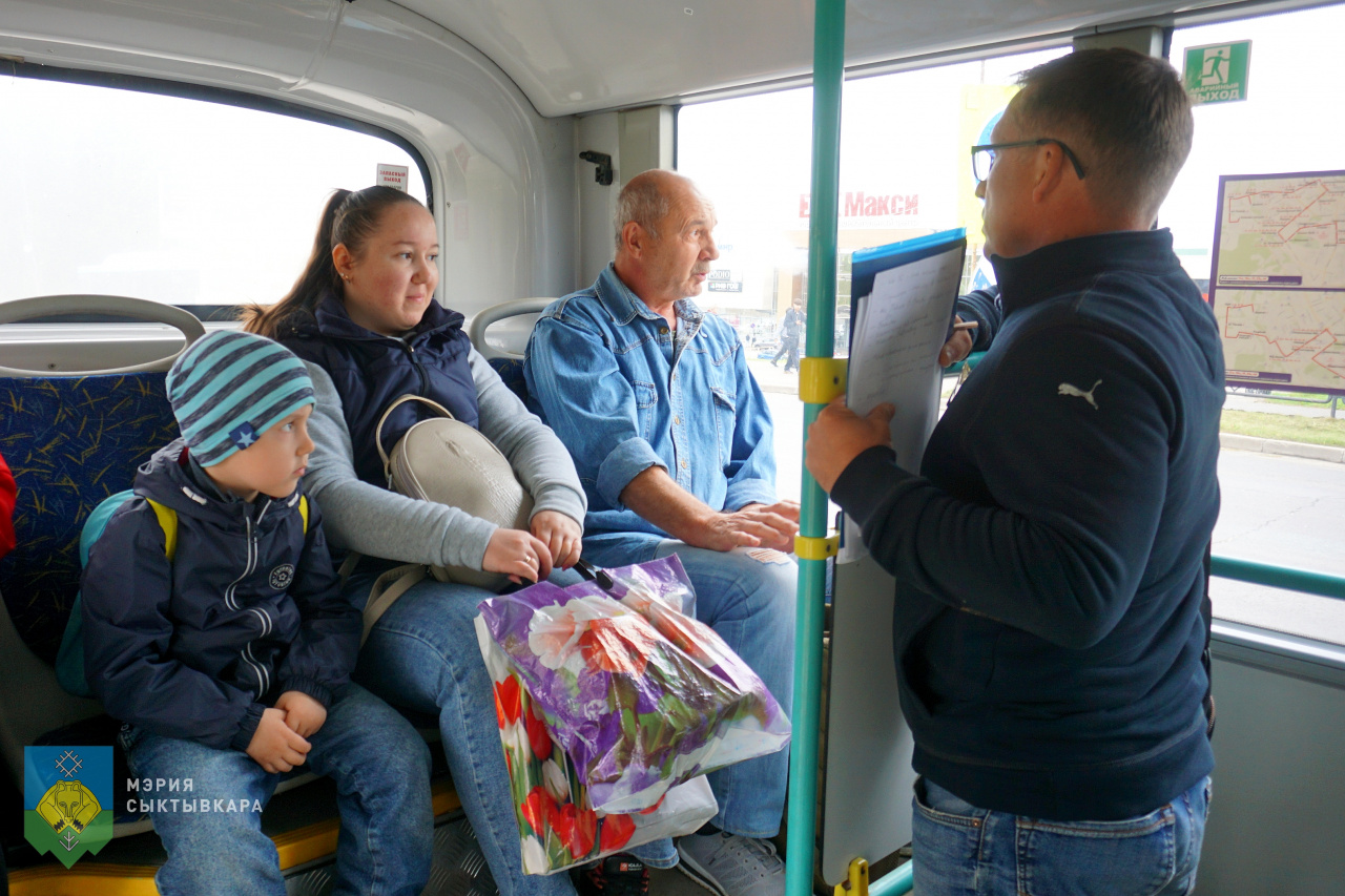 В Сыктывкаре движение автобусов по новым маршрутам взята на общественный контроль